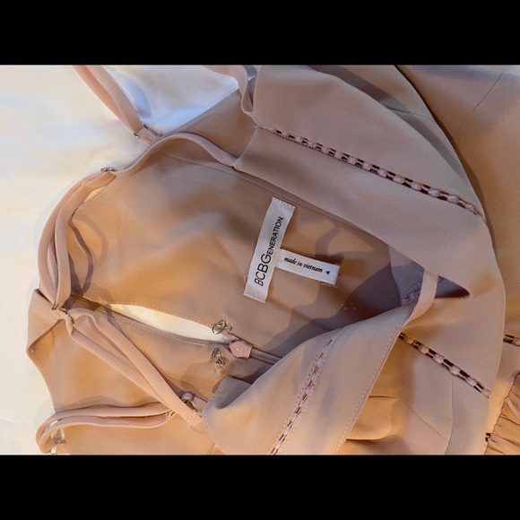 Lulus light pink dress - Picture 2 of 3